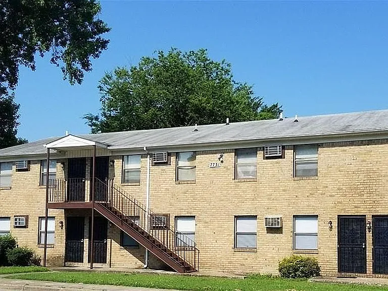 7731 Diven St #F — Photo 2