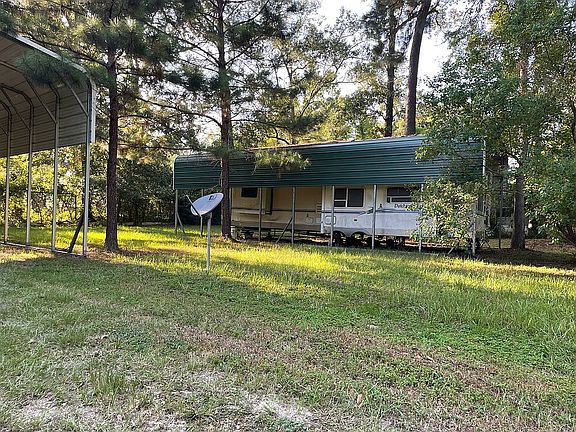 3rd image of 213 County Road 3253 E