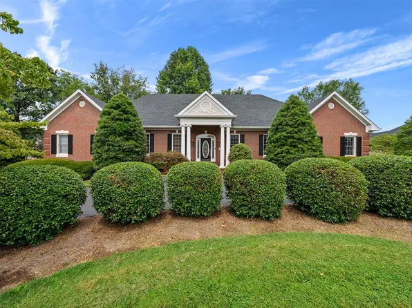 651 Covington Grove Blvd, Bowling Green, KY 42104