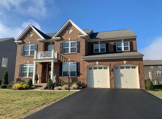 6667 Muir Dr, Haymarket, VA 20169
