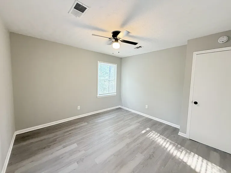 490 Tall Deer Dr — Photo 28