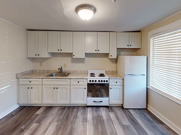 2nd image of 187 West St #14