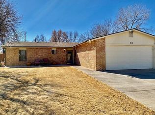 610 Sunrise Rd, Roswell, NM 88201