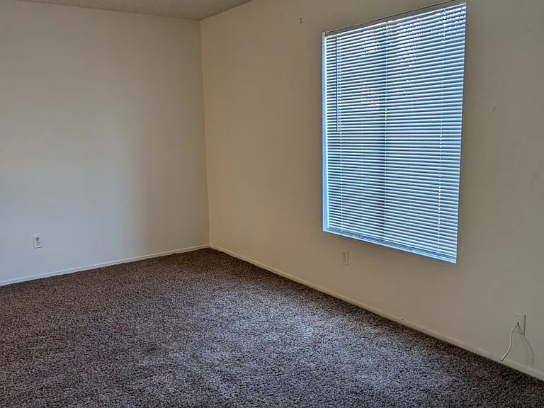 473 Rexford Dr #3 — Photo 6