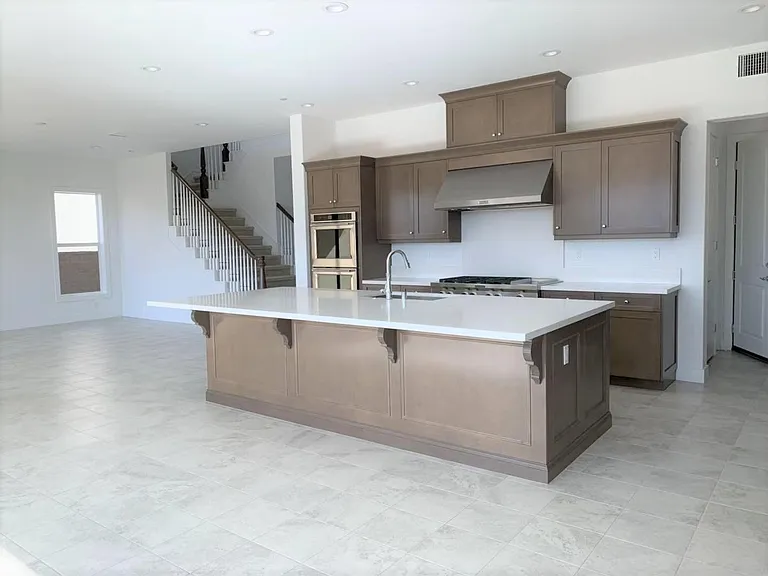 12015 Estrella Pl — Photo 7