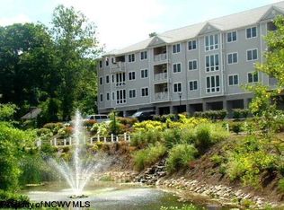 114 Fountain Vw, Morgantown, WV 26505