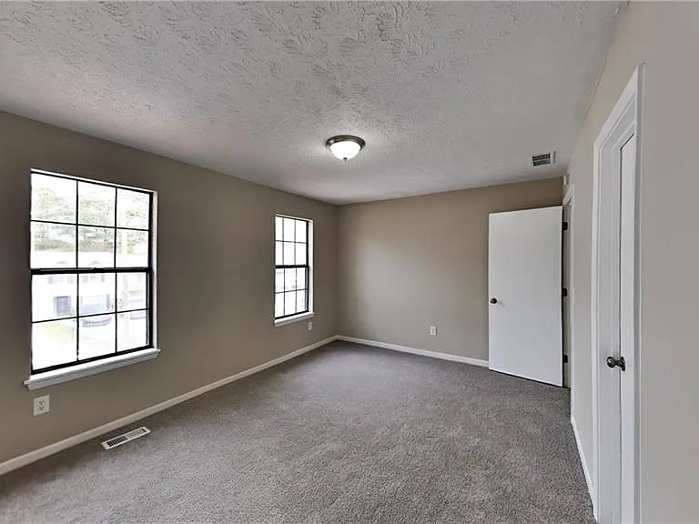 3591 Laurie Jo Dr SW — Photo 9