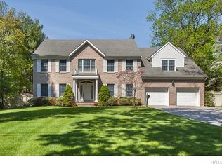 280 Evandale Rd, Scarsdale, NY 10583