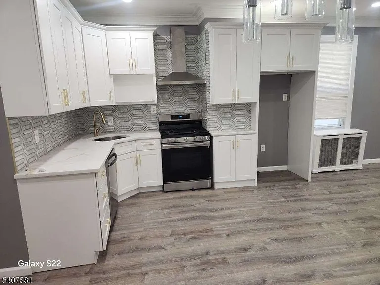 575 N 9th St — Photo 4