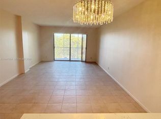 Sherwood Square, Coral Springs, FL 33071