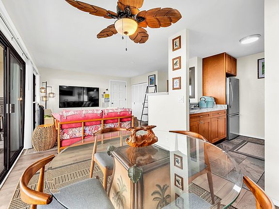3rd image of 79-7199 Kona Coffee Villas E #241