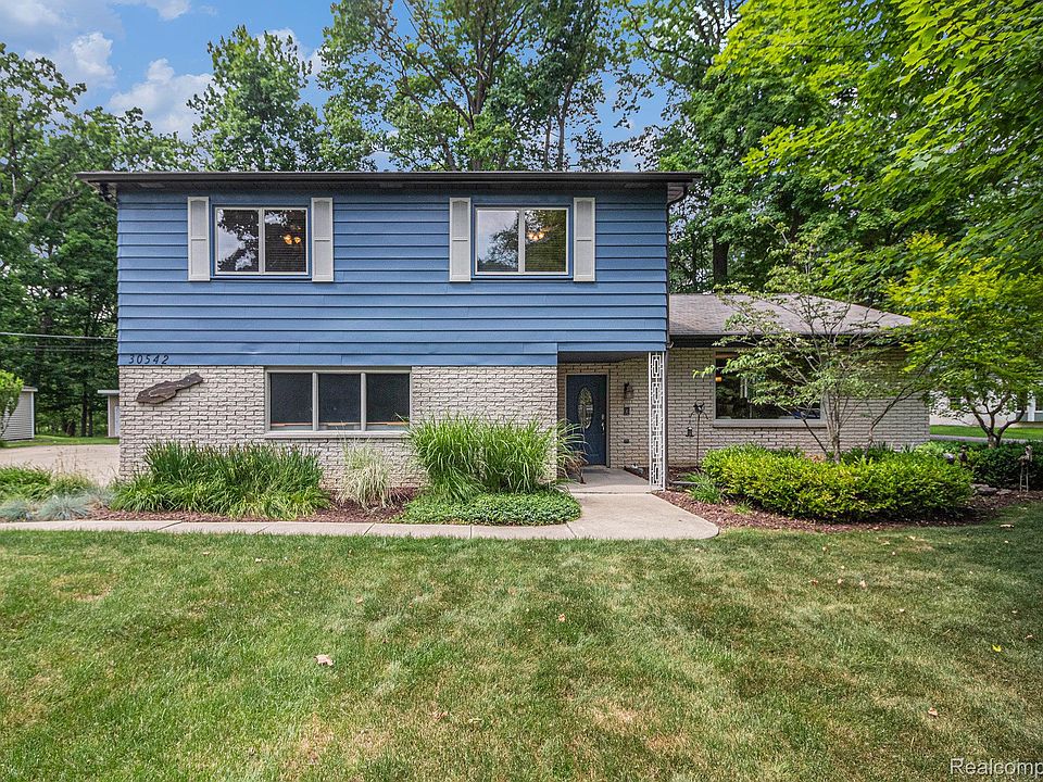 1st image of 30542 Greenland St