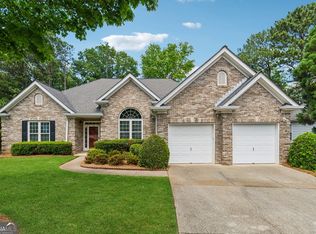 725 Mae Ln, Alpharetta, GA 30004