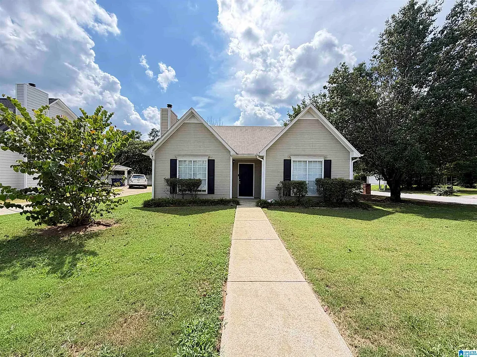 101 Cambridge Pointe Cir
