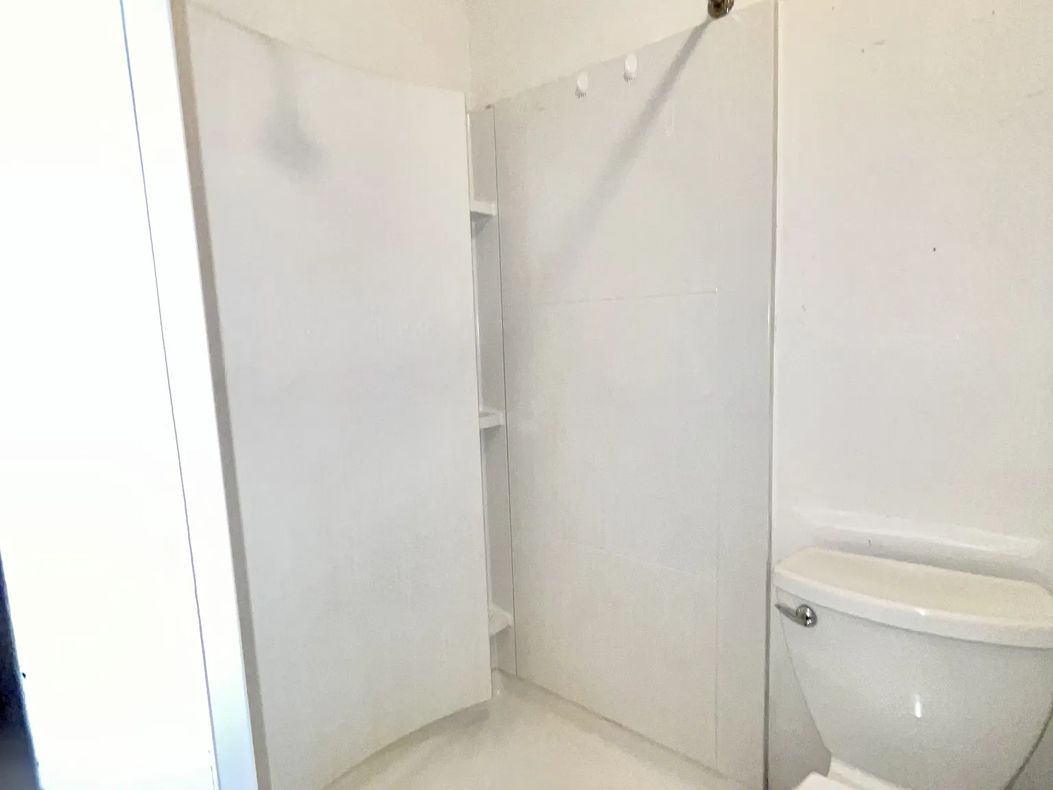 Studio, 350 sqft, $975 — Photo 4