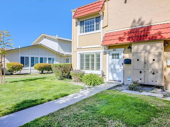 3rd image of 451 Velasco Dr
