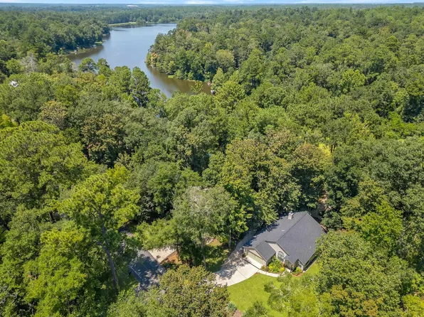 1821 Tallavana Trl, Havana, FL 32333