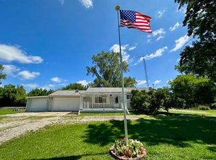 16125 Softwater Lake Dr, Linden, MI 48451