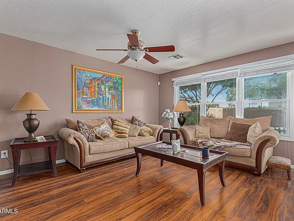 3rd image of 18221 W Elm Street