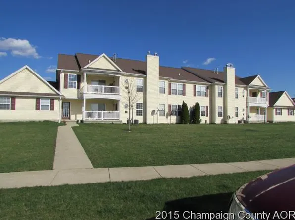 530 N James St, Tolono, IL 61880