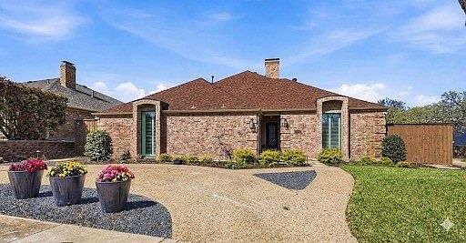 1st image of 9539 Hilldale Dr