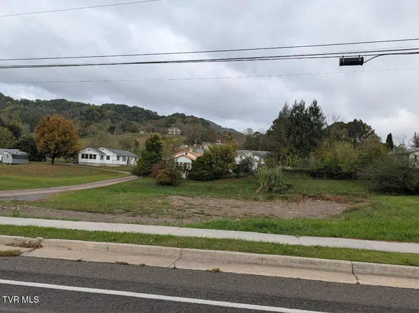 Duff St, Pennington Gap, VA 24277