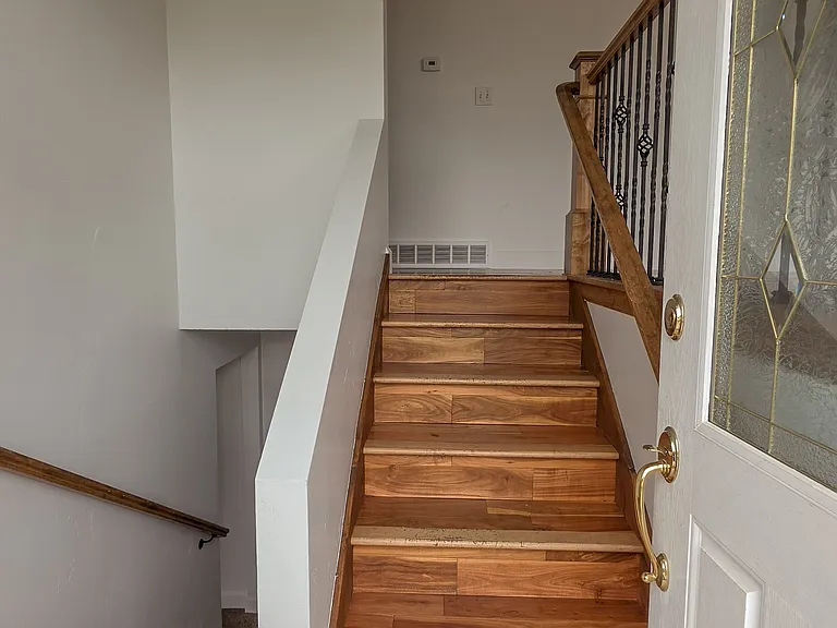 2222 E 6525 S — Photo 3