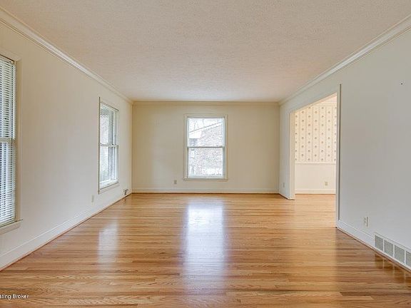 6404 Watch Hill Rd-5