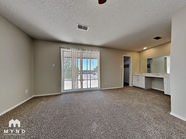 Del Estrado Townhomes — Photo 104