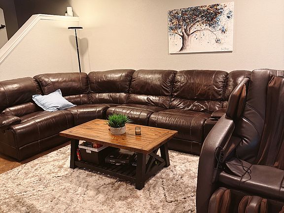 4th image of 23552 Newhall Ave APT 3