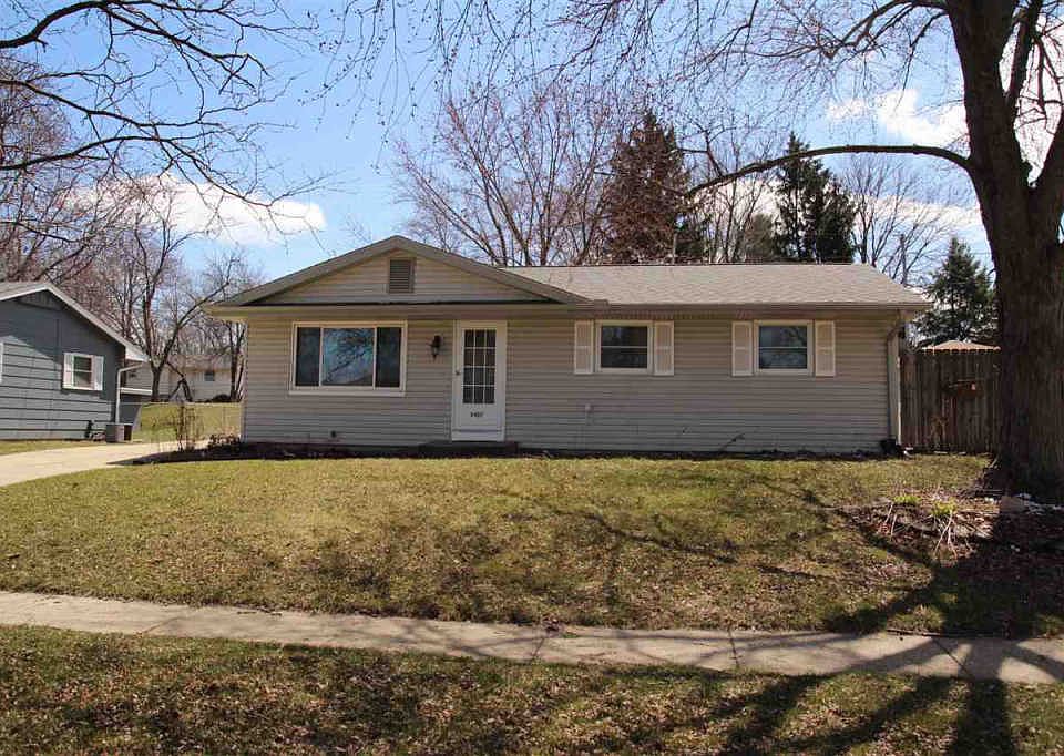 1st image of 5407 Nichols Dr