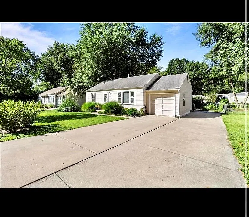 Conser St, Overland Park — Photo 1