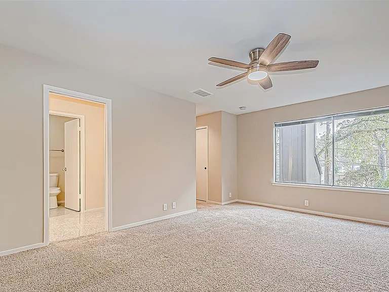 316 Litchfield Ln — Photo 29