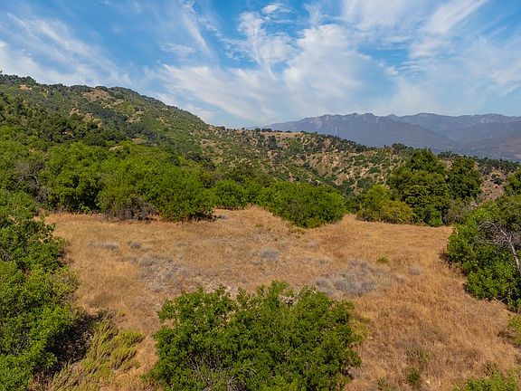 3rd image of 0 Sulphur Mountain Rd