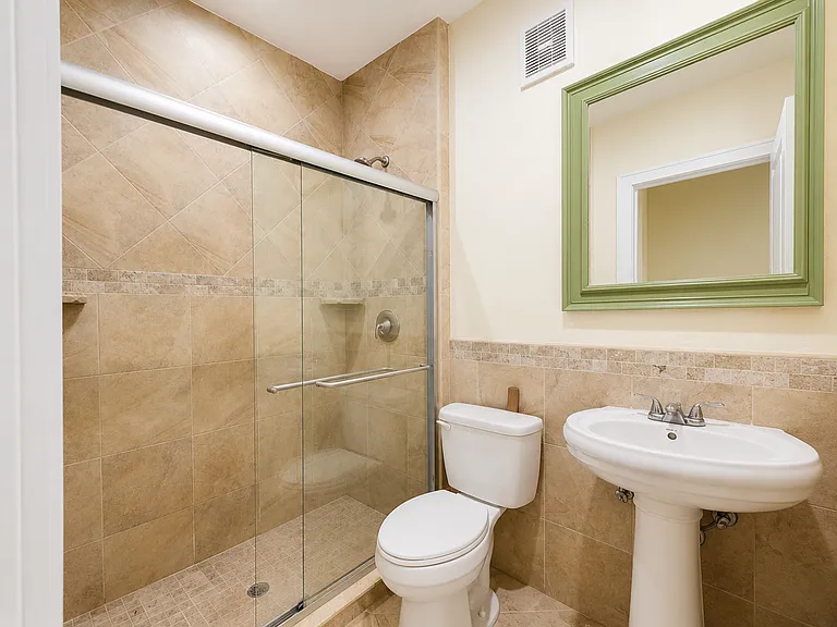 1435 Central Ave #39 — Photo 11