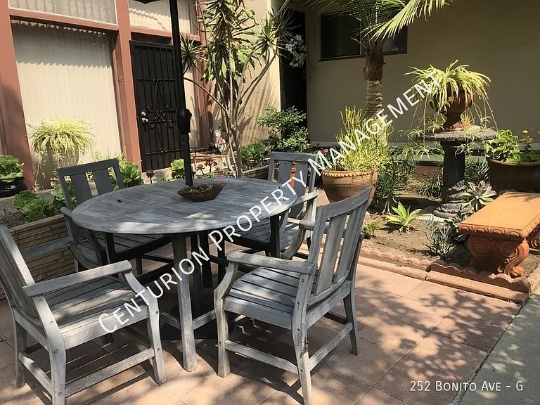 252 Bonito Ave #G — Photo 8