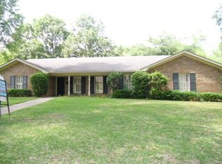 617 Green Ln, Tyler, TX 75701