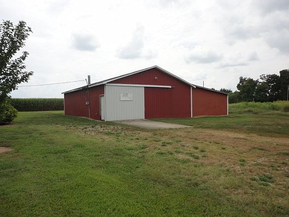 3rd image of 189 Gills Ln