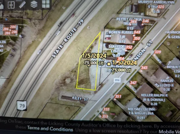 4 Riley St, Newark, OH 43055