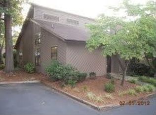 1912 Stonewood Dr, Winston Salem, NC 27103