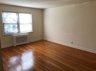 14825 29th Ave, Flushing, NY 11354
