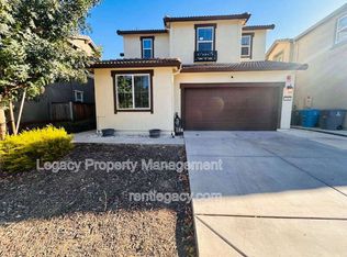 320 Fruitvale Rd, Vacaville, CA 95688