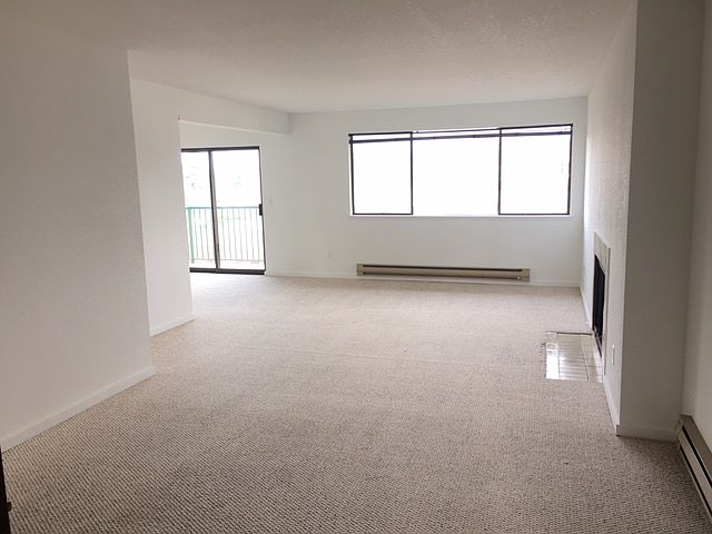 1st image of 1602 Naval Ave