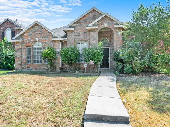 631 Forest Hill Dr, Coppell, TX 75019