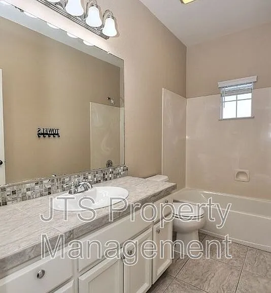 2040 San Esteban Cir — Photo 56