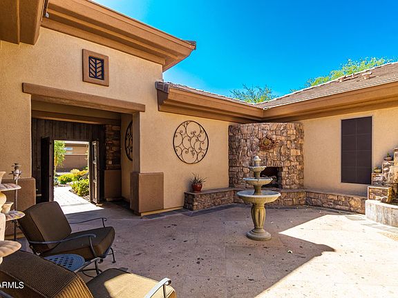 3rd image of 41932 N La Cantera Dr