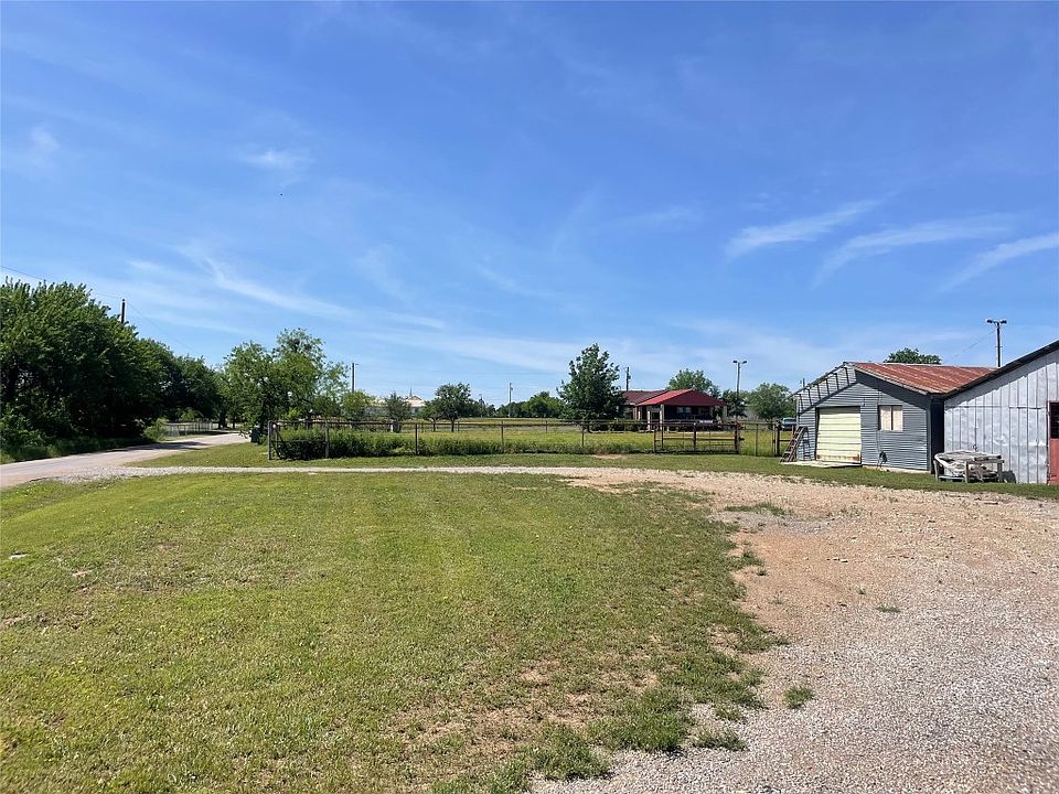 514 Jackson Ave, Strawn, TX 76475 MLS 20340393 Zillow