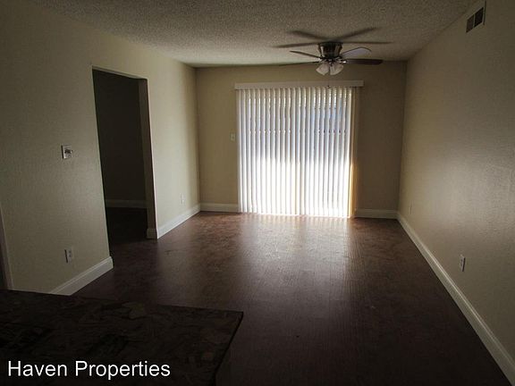 4th image of 9137 Tuolumne Dr