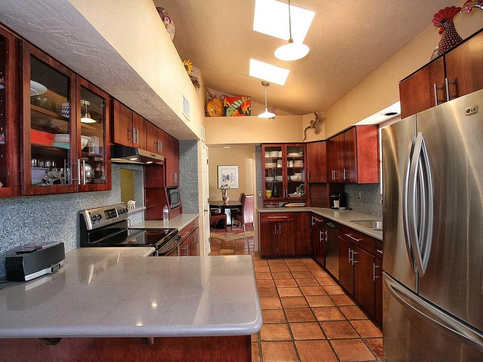 1st image of 5101 N Stonehouse Pl