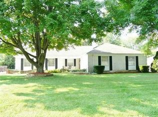 1645 Oakwood Dr, Anderson, IN